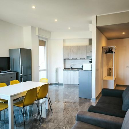 Astrid House Appartement Stresa Buitenkant foto